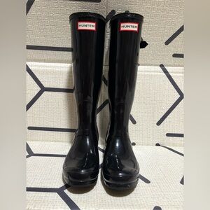 Hunter Black Gloss Tall Rain Boots